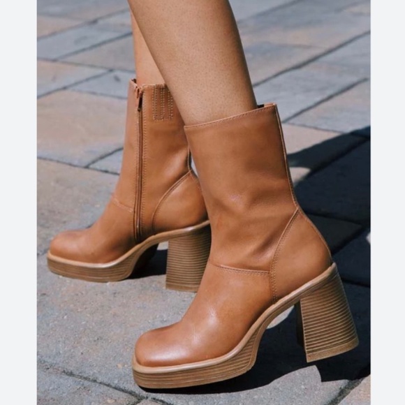 Steve Madden Women’s Fantsie Boot - Picture 1 of 12